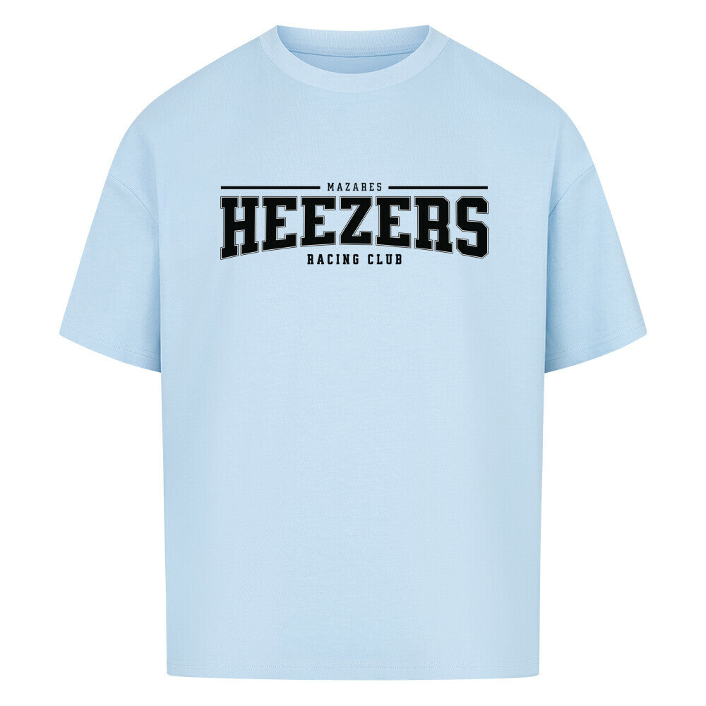 Locker geschnittenes Shirt mit großem College-Schriftzug auf der Brust. Erhältlich in Schwarz, Weiß und hellen Tönen. babyblau