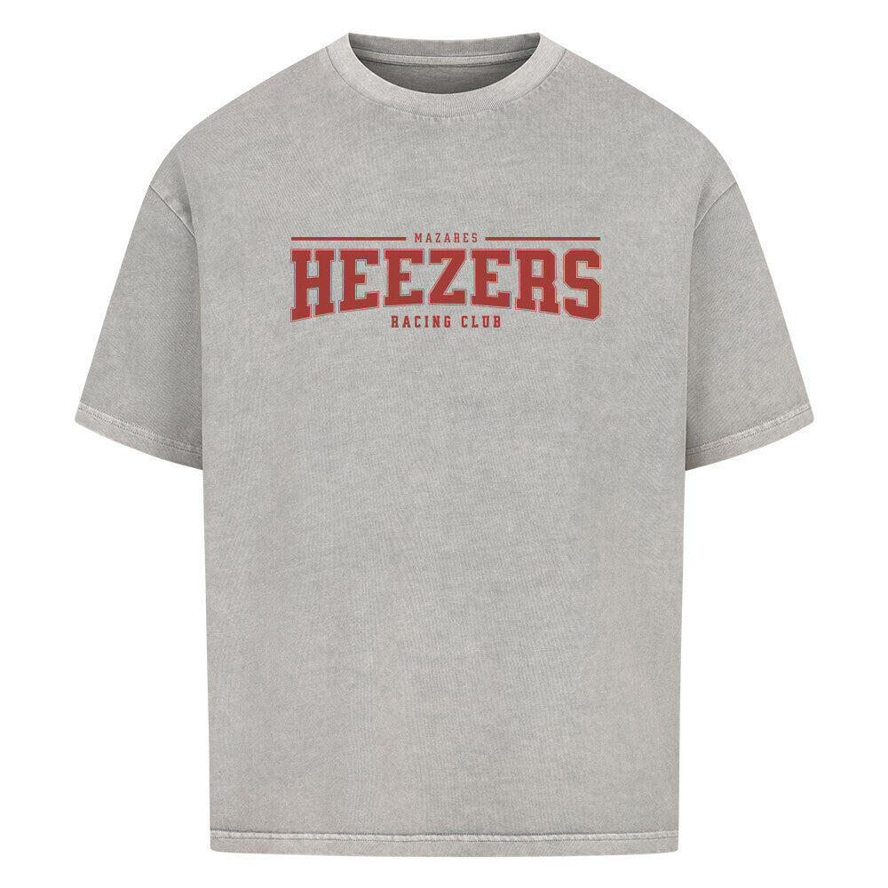 Locker geschnittenes Shirt mit großem College-Schriftzug auf dem Rücken und minimalem Frontlogo. Erhältlich in Schwarz, Weiß und hellen Tönen. washed grey