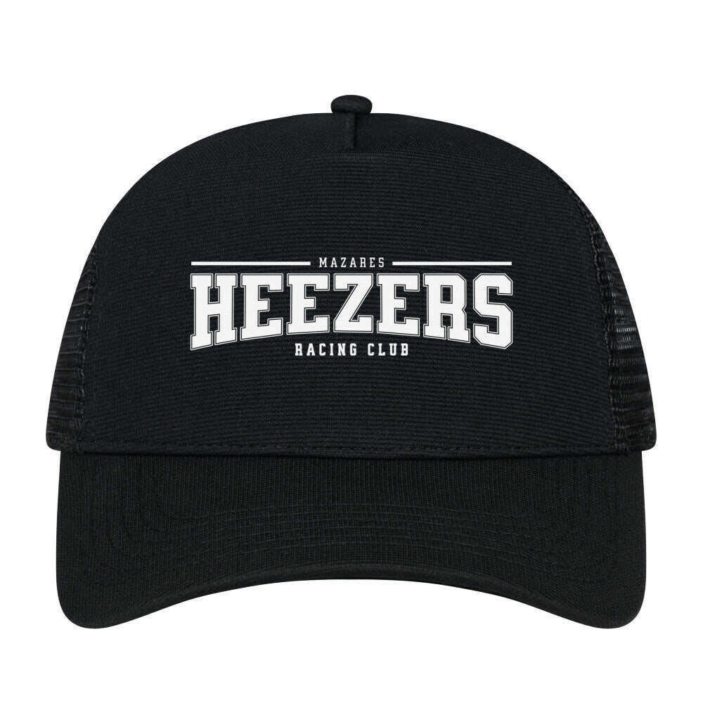 Schwarzes Mazares Heezers Racing Club Trucker Cap mit Frontprint und atmungsaktivem Mesh-Rücken im Motorsport Streetwear Design 