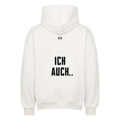 Weißer Oversized Hoodie von Mazares Racing mit minimalistischem Frontdesign und humorvollem Rückenprint „Ich auch..“. Der lockere Streetwear-Fit trifft auf subtilen Biker-Humor und passt perfekt als Duo zu unserem „Sorry, wir essen zeitig..“ Design – ideal für Motorradfahrer mit Sinn für Ironie.