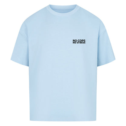 Mazares Oversized Shirt mit „No Cops No Stress“ Schriftzug auf der Brust. Lockerer Oversized-Schnitt mit Drop Shoulders und minimalistischem Biker-Design.