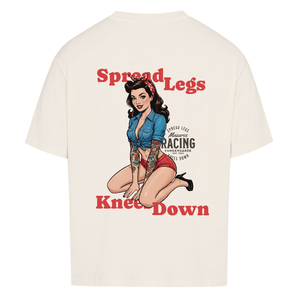 Mazares Racing Oversized Shirt Spread Legs – Knees Down mit Retro Pin-up Motiv, 100 % Baumwolle, 240 g Stoffdichte, lässige Biker Streetwear. natural raw