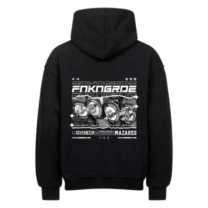 Biker Streetwear mit Backprint Funkenknieschleifern in Racingoptik und stilistisch angedeutet die drei Affen. Oversized Motorrad Hoodie von Mazares mit 380 gsm in schwarz.