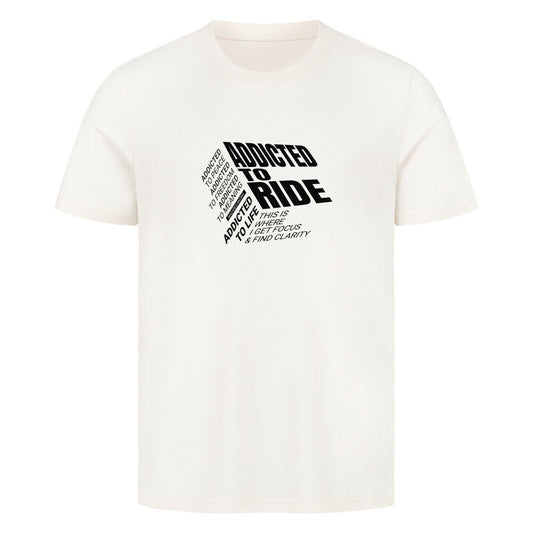 Klassisches Motorrad T-Shirt aus 100 % Baumwolle mit typografischem Ride Addicted Frontprint. Hochwertiges 180 GSM Shirt für Motorradfahrer mit bequemem Regular Fit und markantem Design von Mazares Racing. natural raw