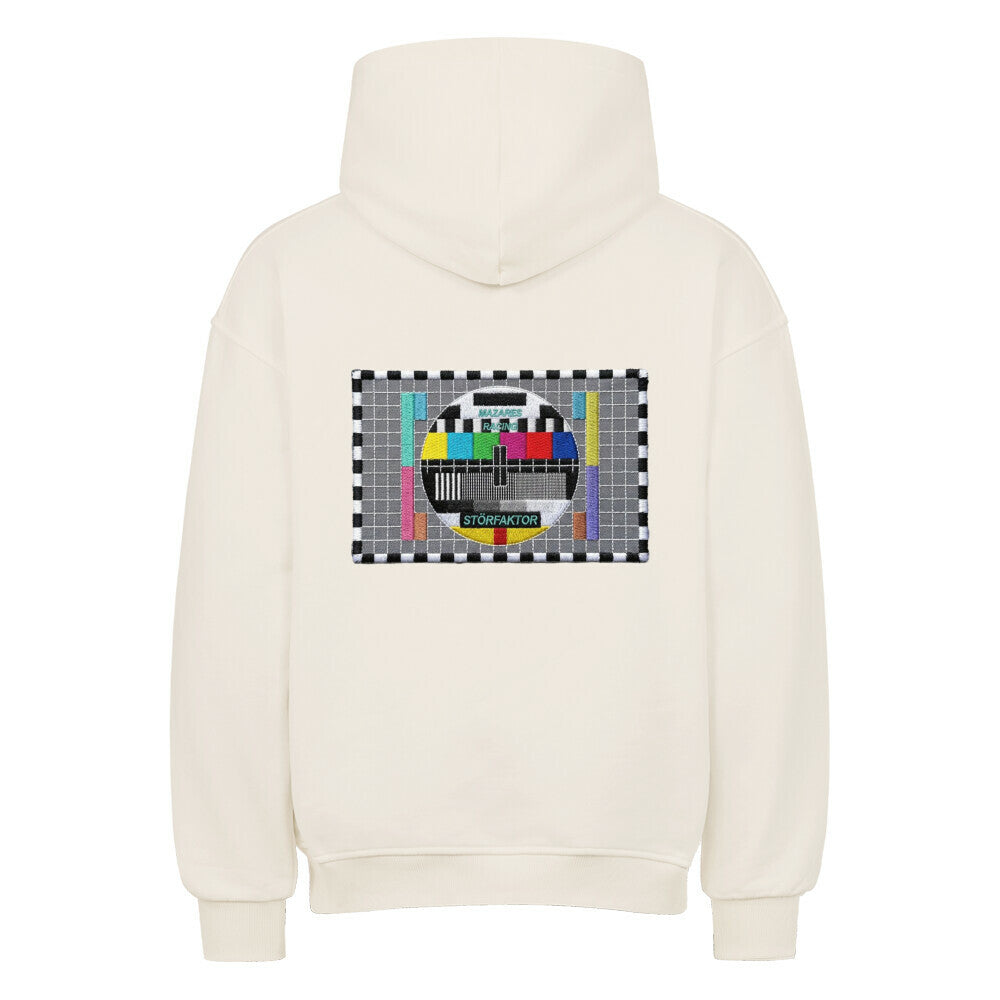Natural Raw Oversized Hoodie mit großem STÖRFAKTOR-Testbild-Patch in Stickoptik auf dem Rücken. Hochwertiger Motorrad Hoodie im Streetwear-Stil von Mazares Racing.